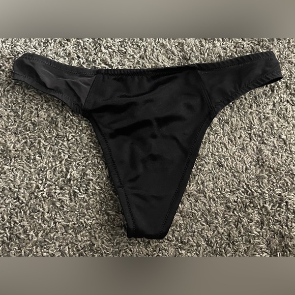 Vintage Victoria’s Secret Second Skin 2000s Panty Size Medium Black